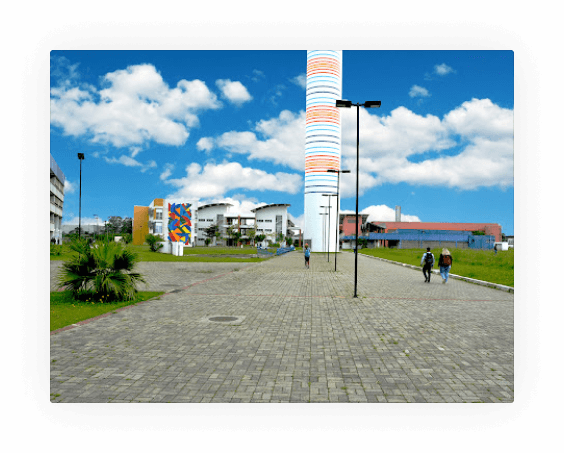 Um estudante lendo e outra trabalhando